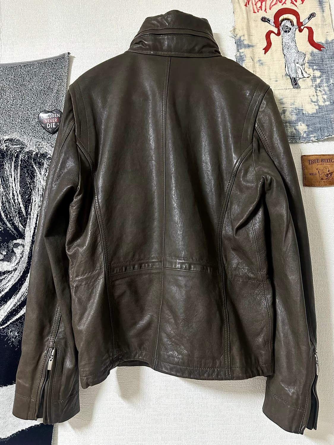 솔리드 옴므 램스킨 하이넥 히든후드 레더자켓 상품이미지6