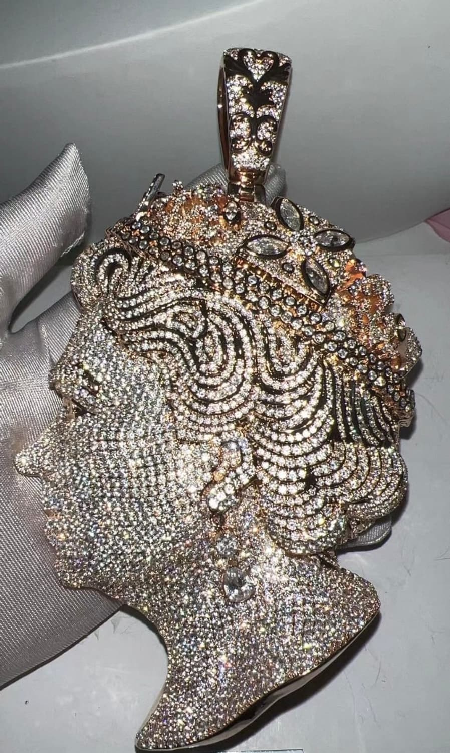 Central Cee Can’t Rush Greatness Pendant 상품이미지2