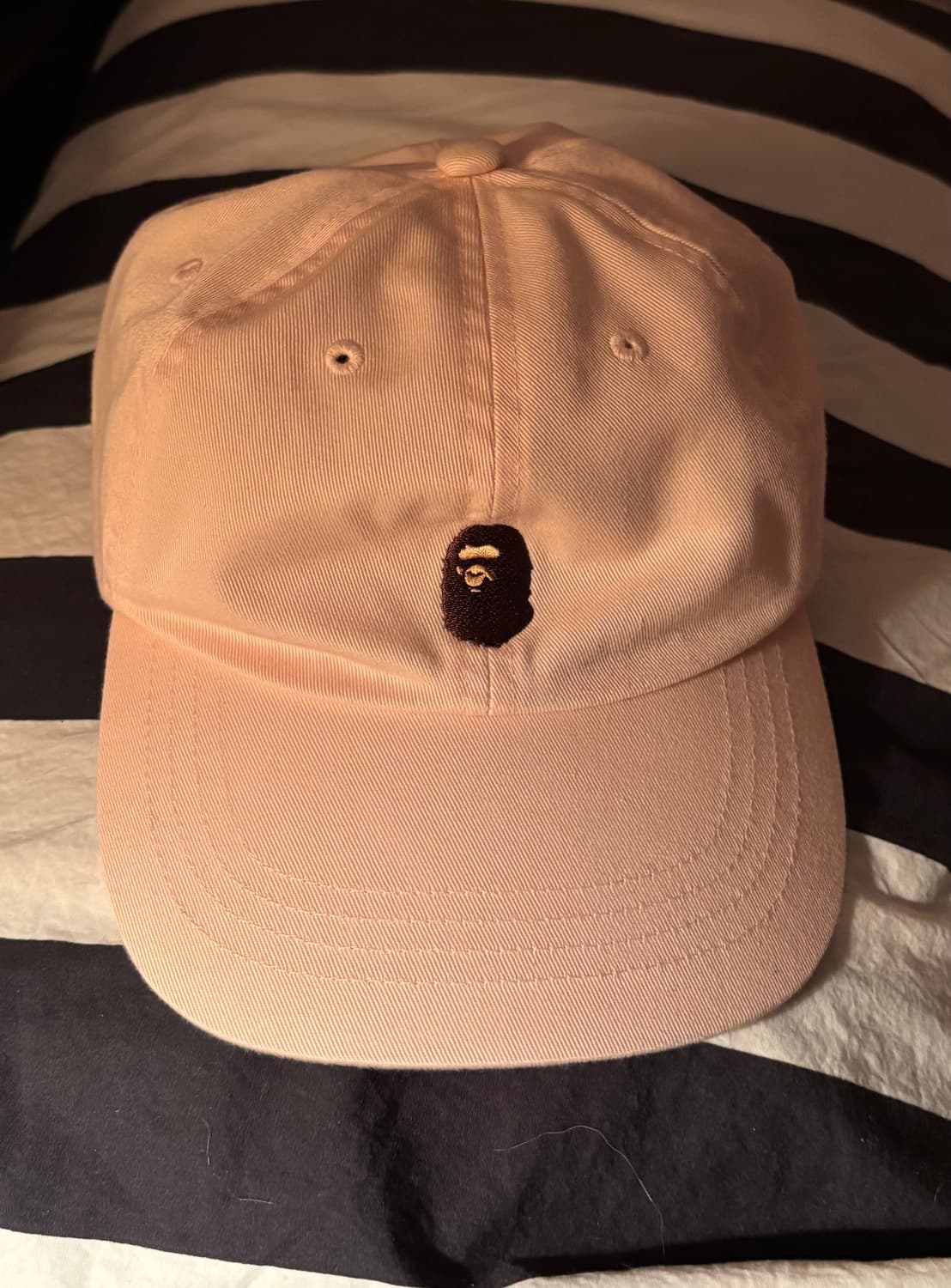 베이프 딸기우유색 핑크 캡모자 상품이미지1