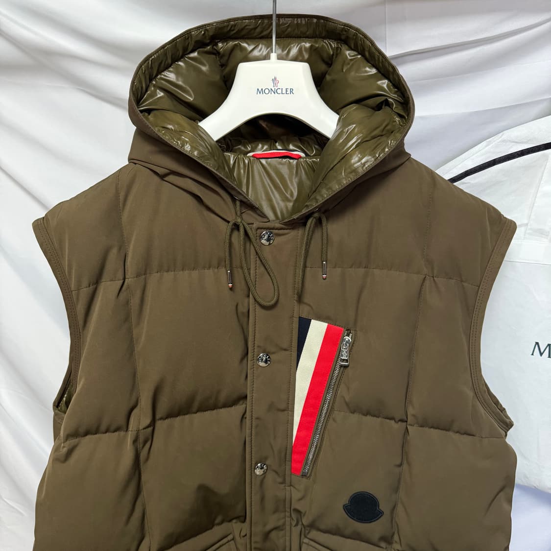 [S급/4] 몽클레어 앙카스 후드 조끼패딩 브라운 상품이미지2