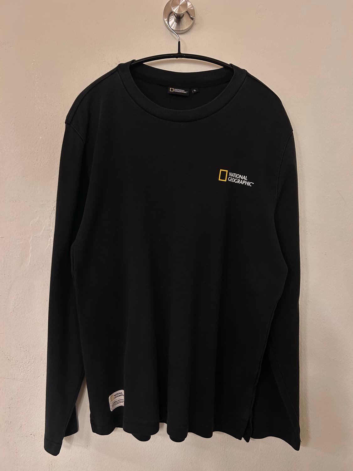 내셔널지오그래픽 블랙 맨투맨 XL 상품이미지1