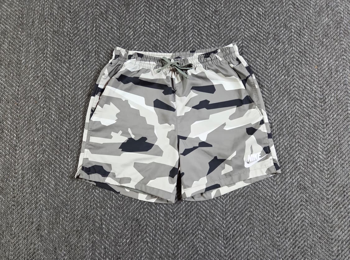 나이키 Nike 그레이 카모 우븐 쇼츠 상품이미지1
