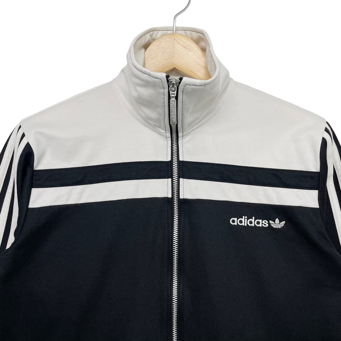 아디다스 유로파 트랙탑 져지 화이트 블랙 상품이미지3