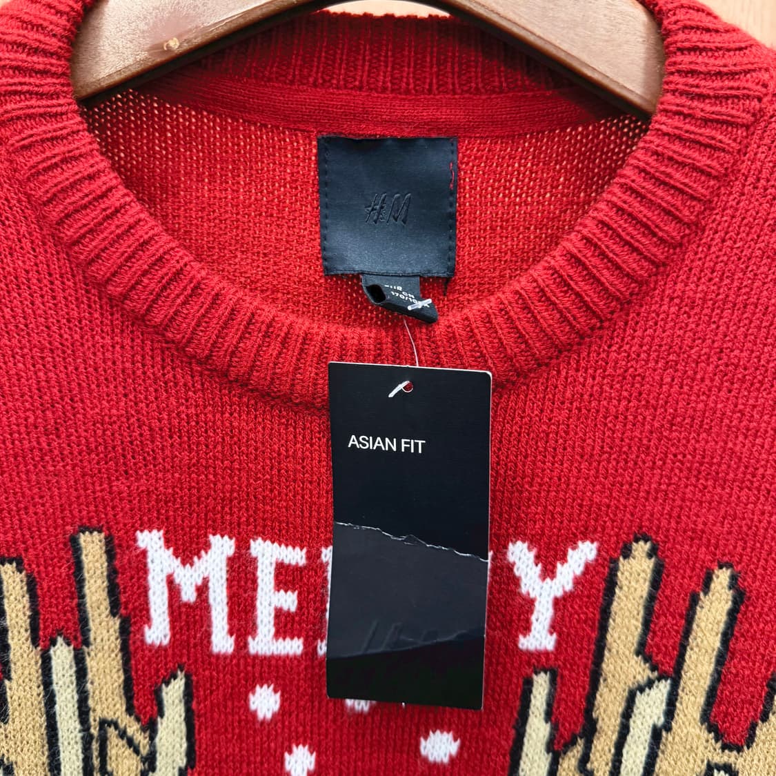 H&M 크루넥 니트 크리스마스 자카드 패턴 장식 디테일 레귤러핏 레드 상품이미지8