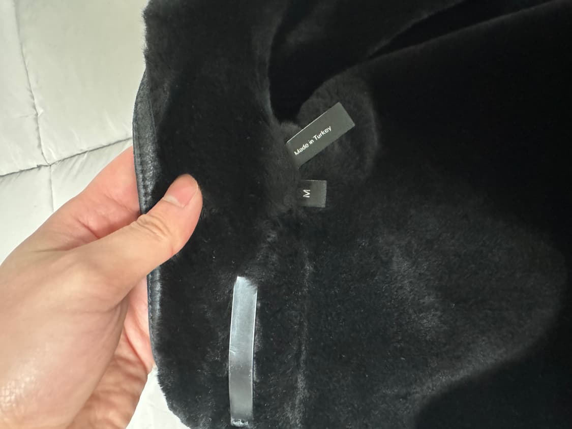 띠어리 토빈 양가죽 무스탕 M 상품이미지3