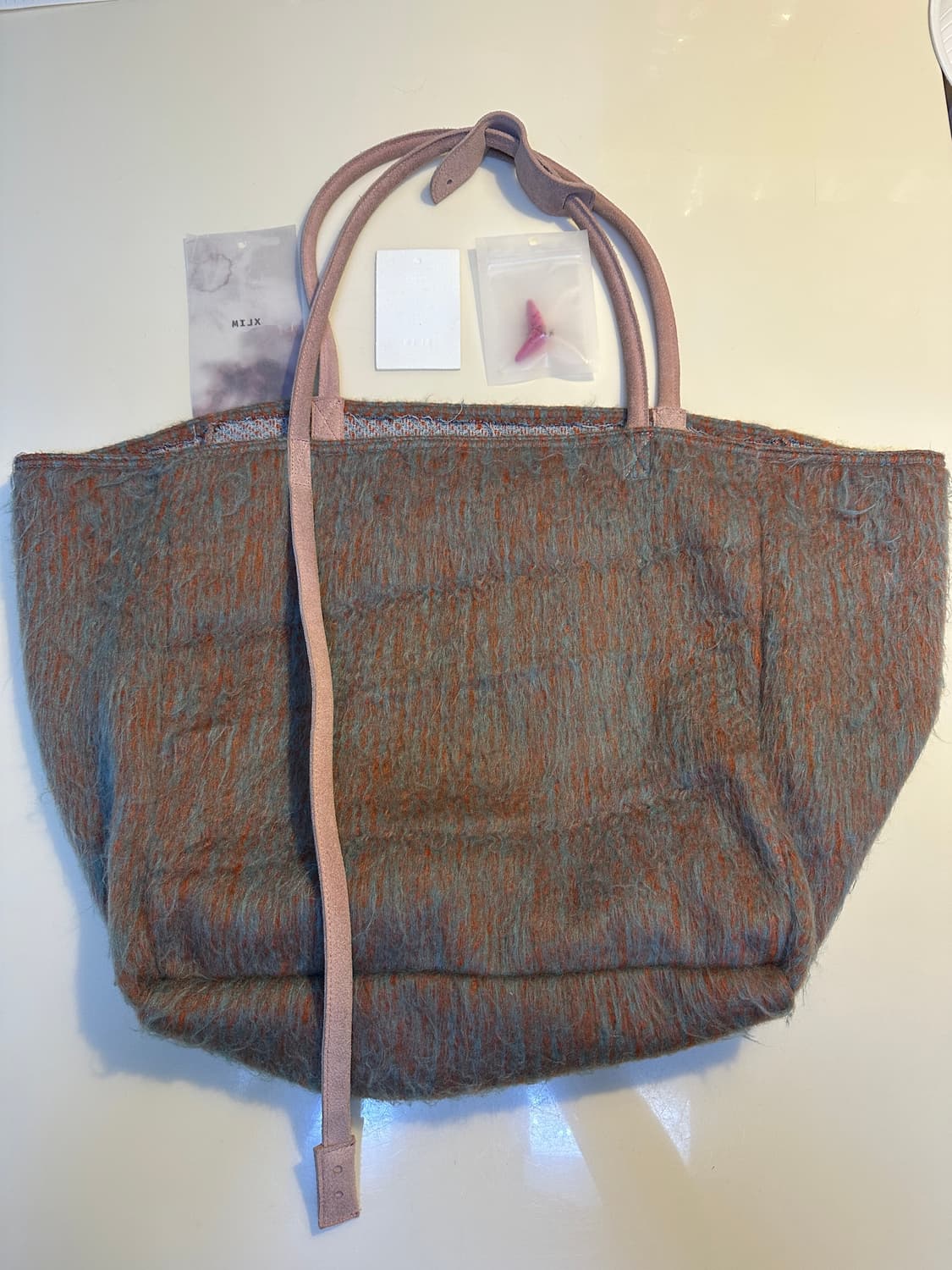 Xlim ep.8 synopsis fur bag 상품이미지1