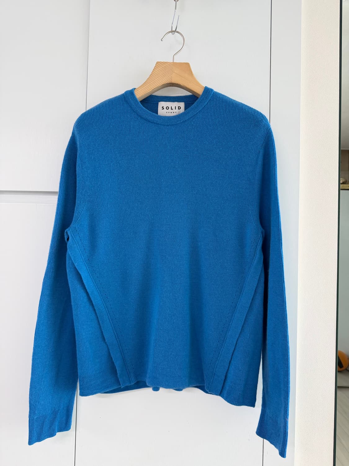 솔리드옴므 니트 상품이미지1