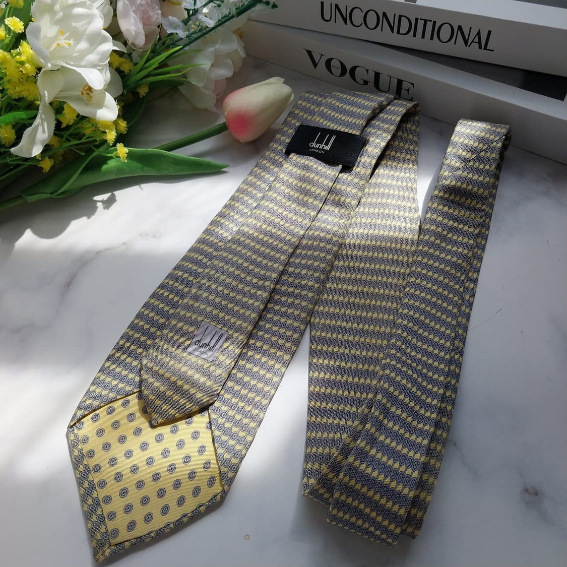 던힐 실크 마이크로 패턴 넥타이 8.2cm A등급 K788
 상품이미지5
