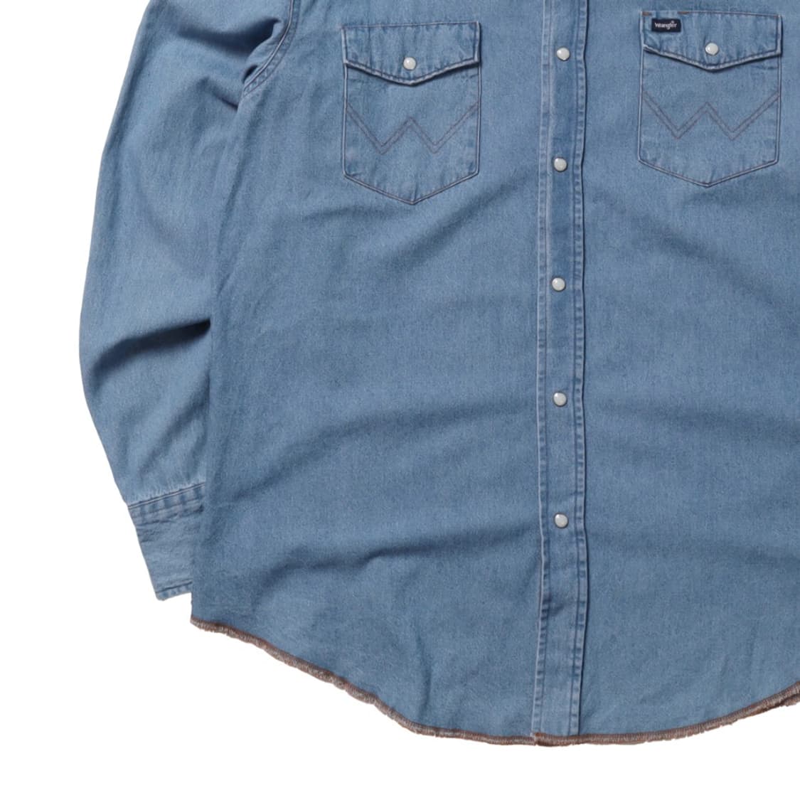 Wrangler Denim Work Shirt

 상품이미지3