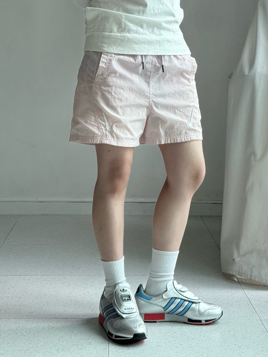 나이키 연핑크 숏팬츠 상품이미지2