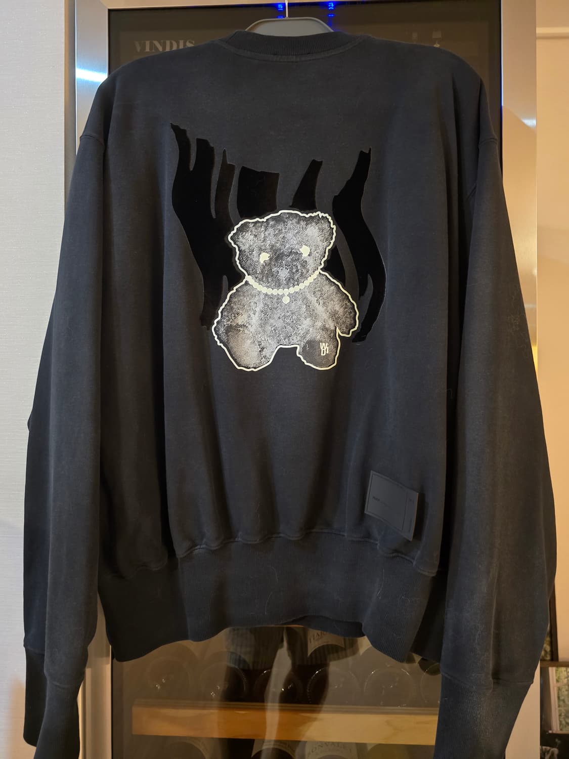 웰던 w11done 맨투맨 L사이즈입니다. 상품이미지1