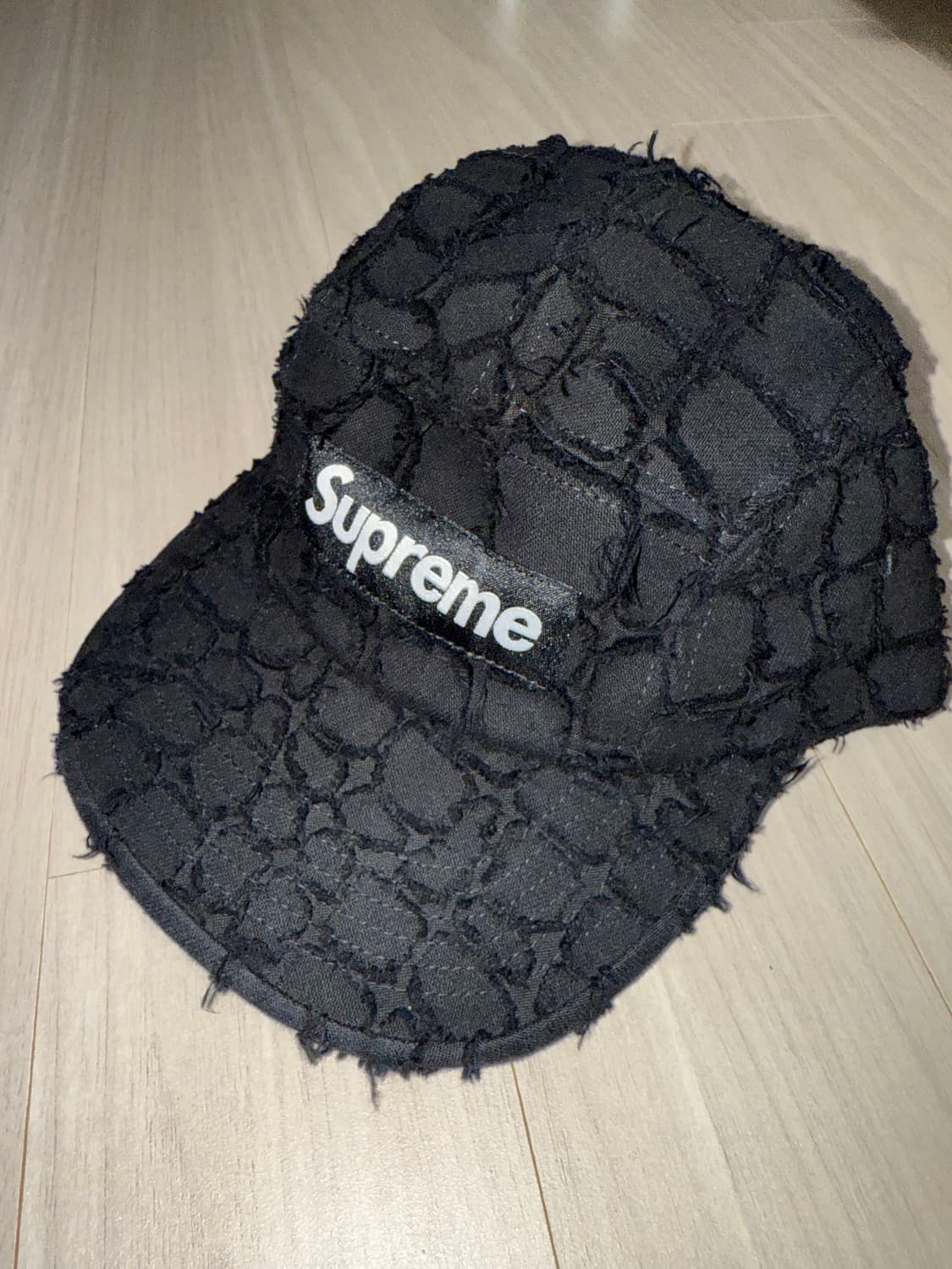 Supreme Frayed Croc Denim Camp Cap 상품이미지1