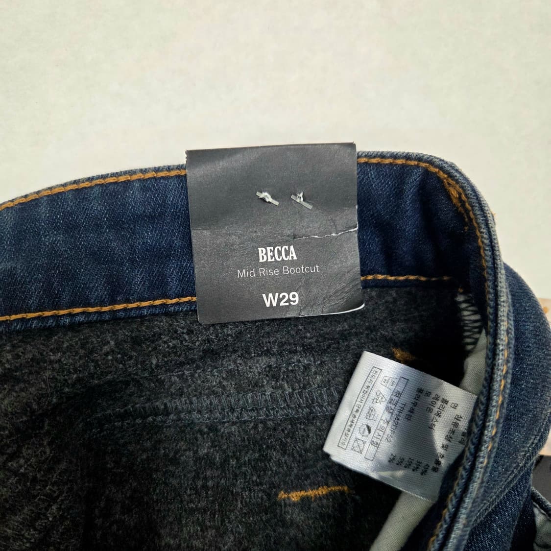 트루릴리전 월드투어 Mid Rise Bootscut Becca 29 상품이미지9