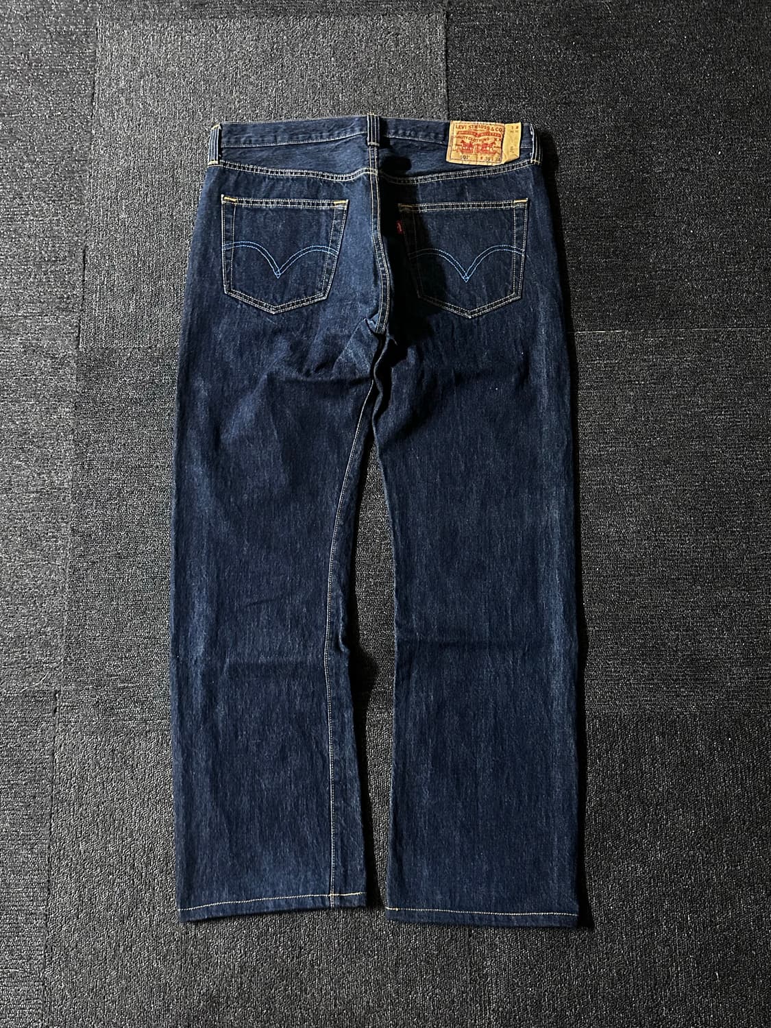 Levi’s 리바이스 501 스트레이트 레그진  버튼플라이 상품이미지5