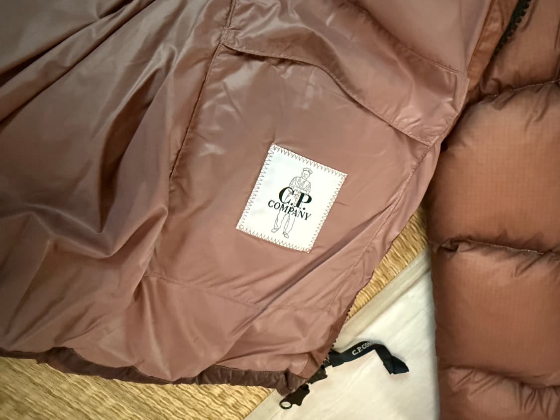 cp컴퍼니 디디쉘 다운 패딩자켓 52사이즈 상품이미지6