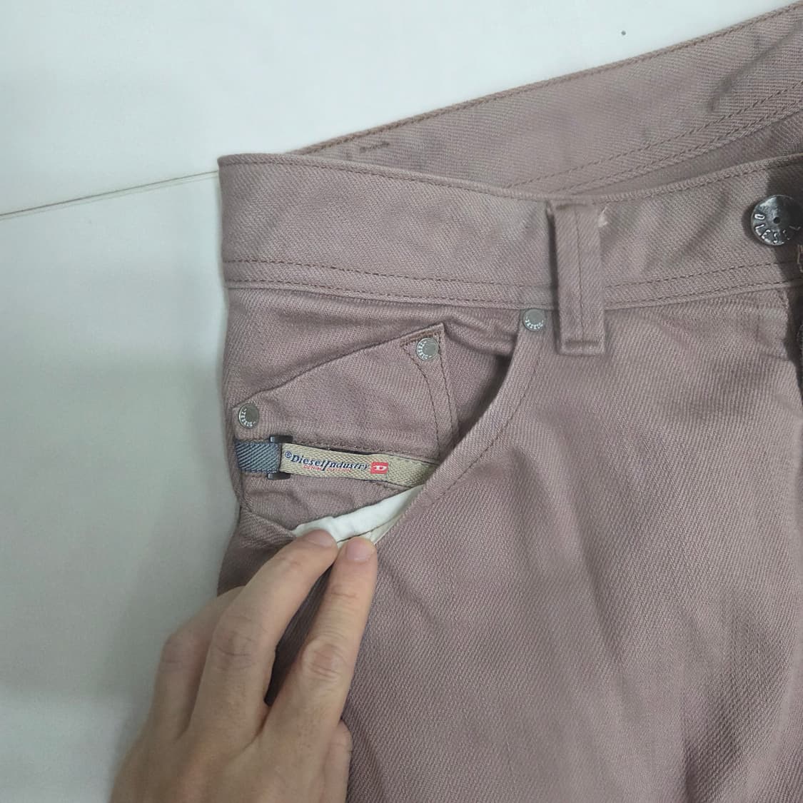 디젤 자타니 마론 색 팬츠 34×32 상품이미지3