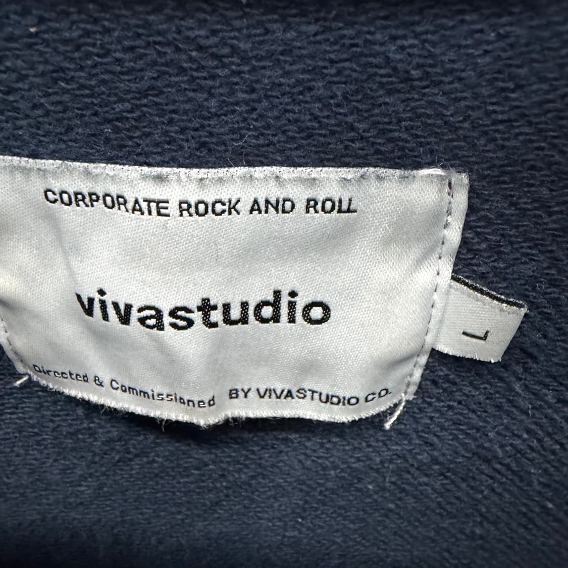 100 비바스튜디오 리트리버 클럽 남자 루즈핏 맨투맨 상품이미지3