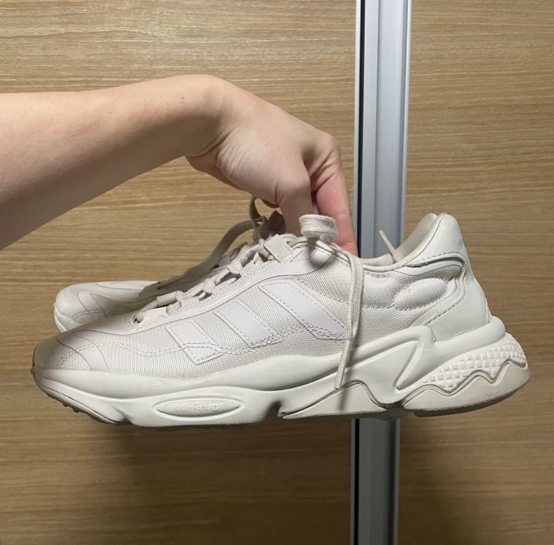 (250)아디다스 오즈위고 베이지 상품이미지5