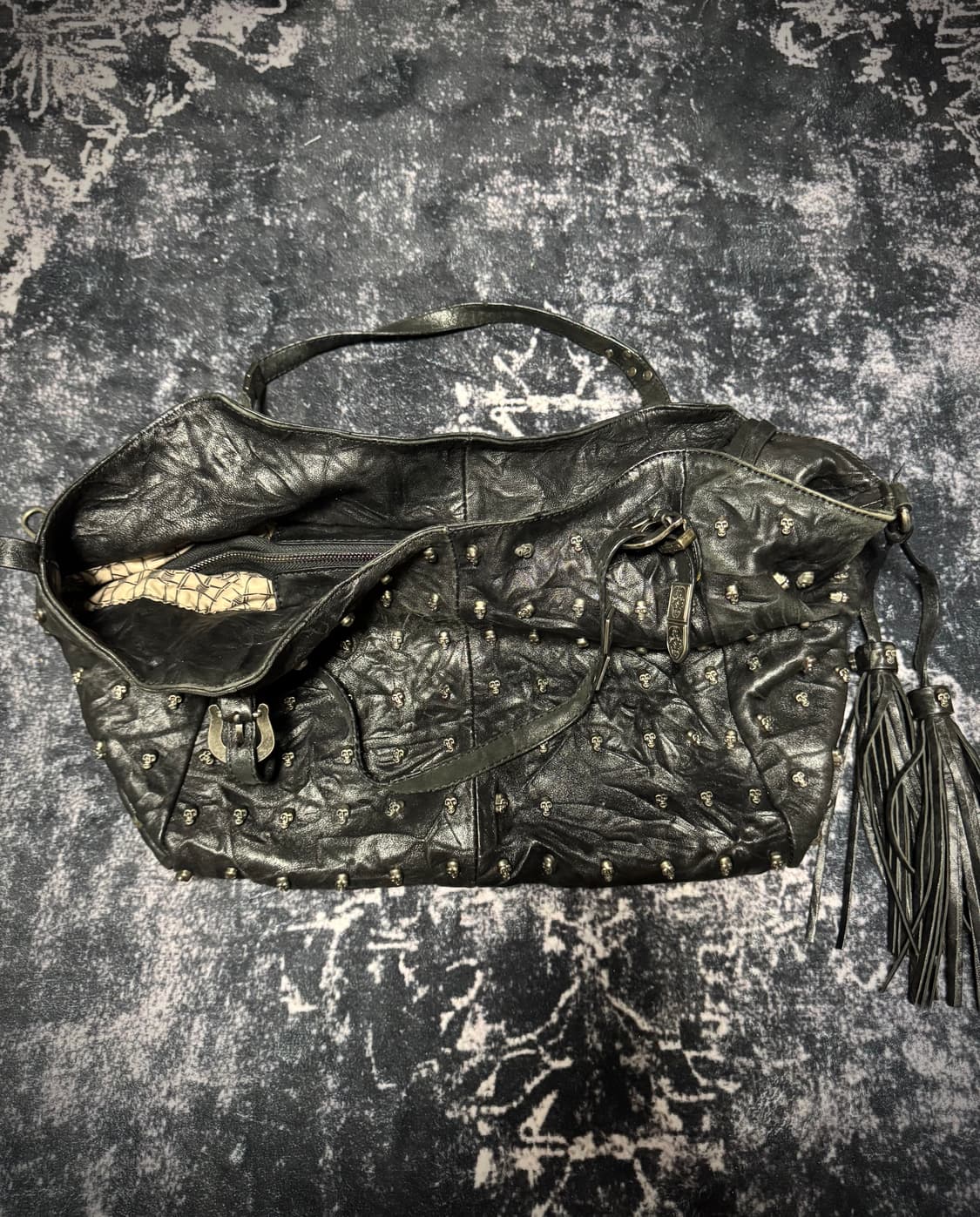 Punk style Skull Detail Leather Tote Bag 상품이미지1