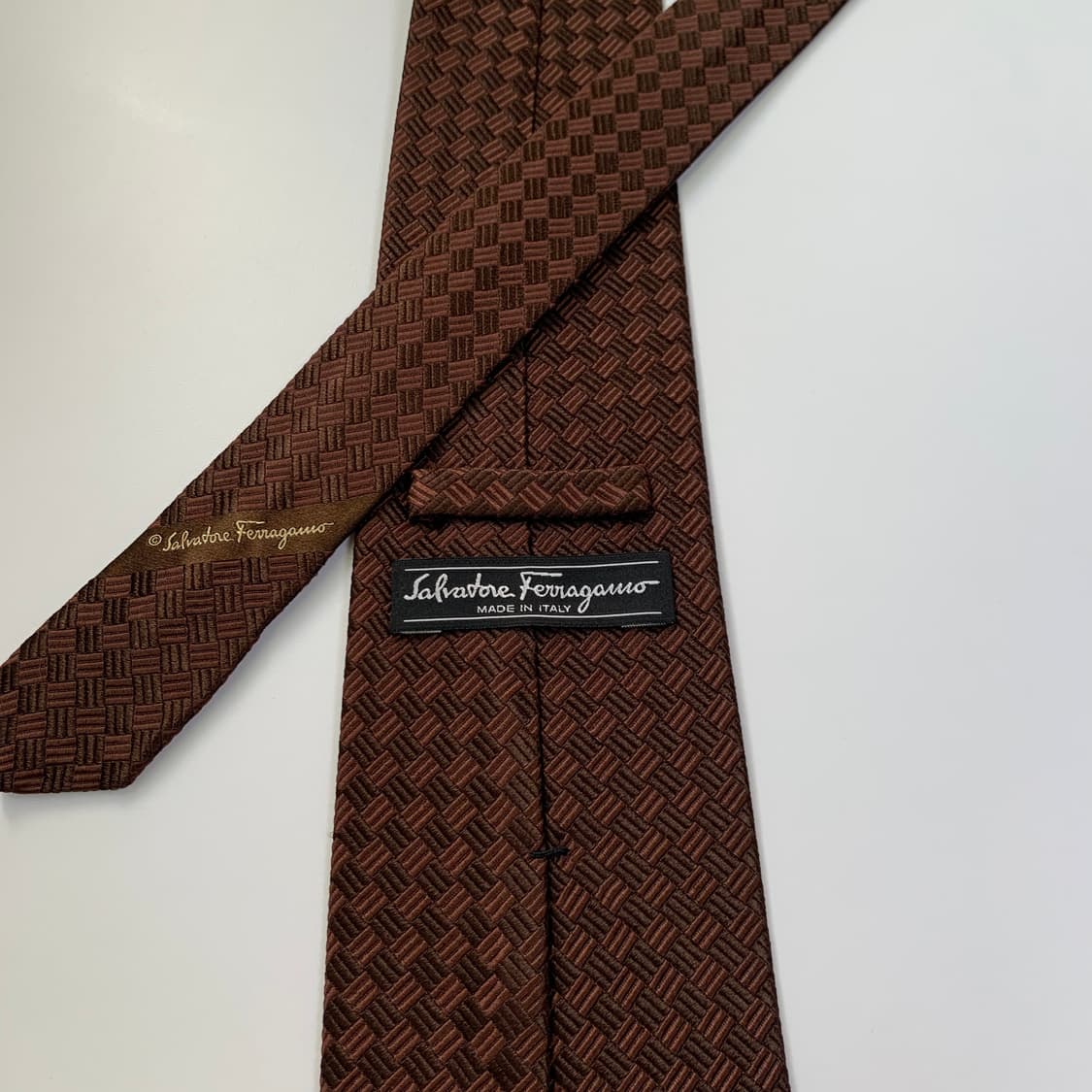 살바토레 페레가모 이태리 100실크 명품넥타이 브라운 체크무늬 A+등급 상품이미지5