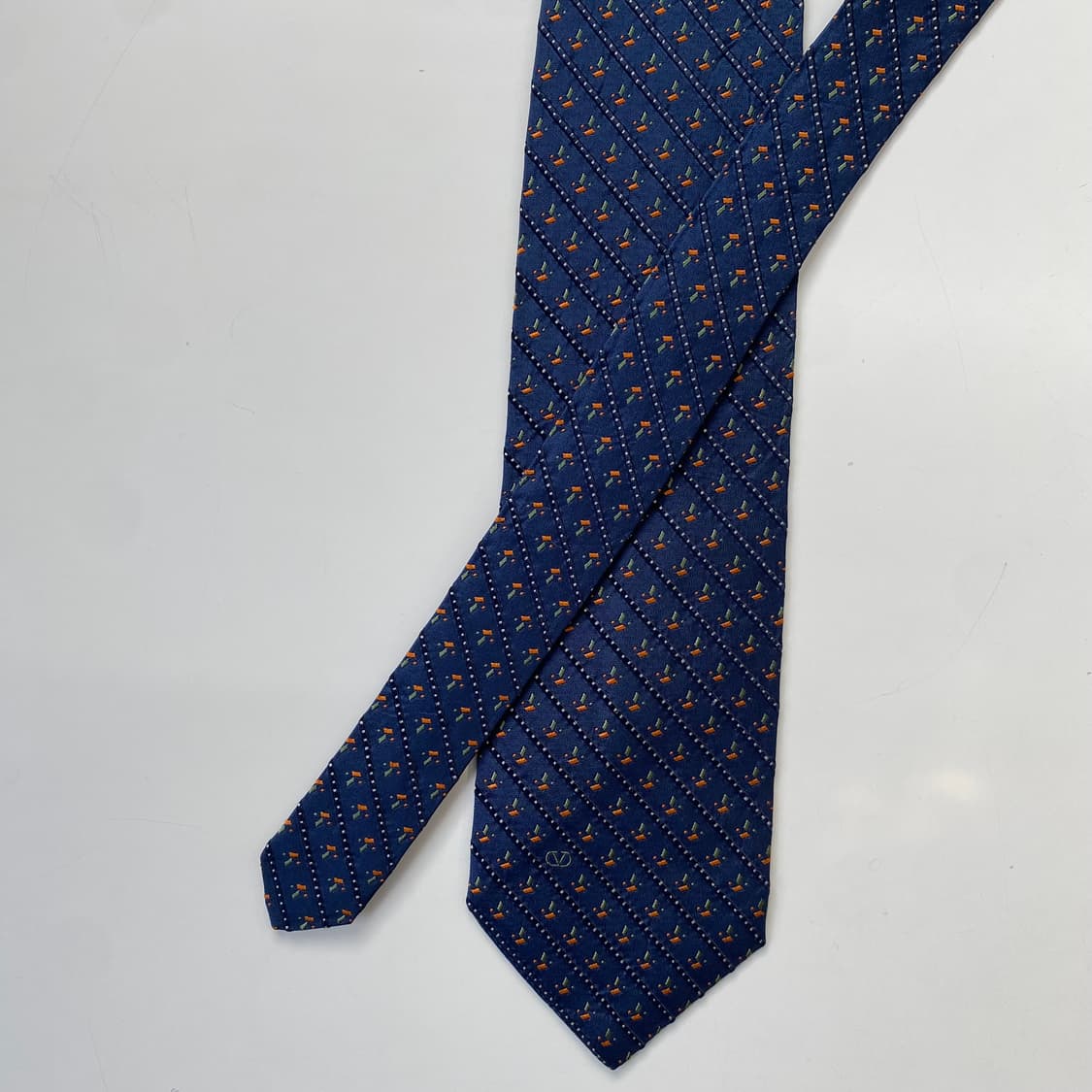 발렌티노(Valentino Garavani) 심플로고 정품 명품넥타이 상품이미지2