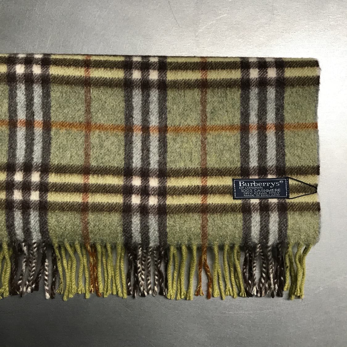 버버리 정품 캐시미어 머플러 카키 상품이미지3