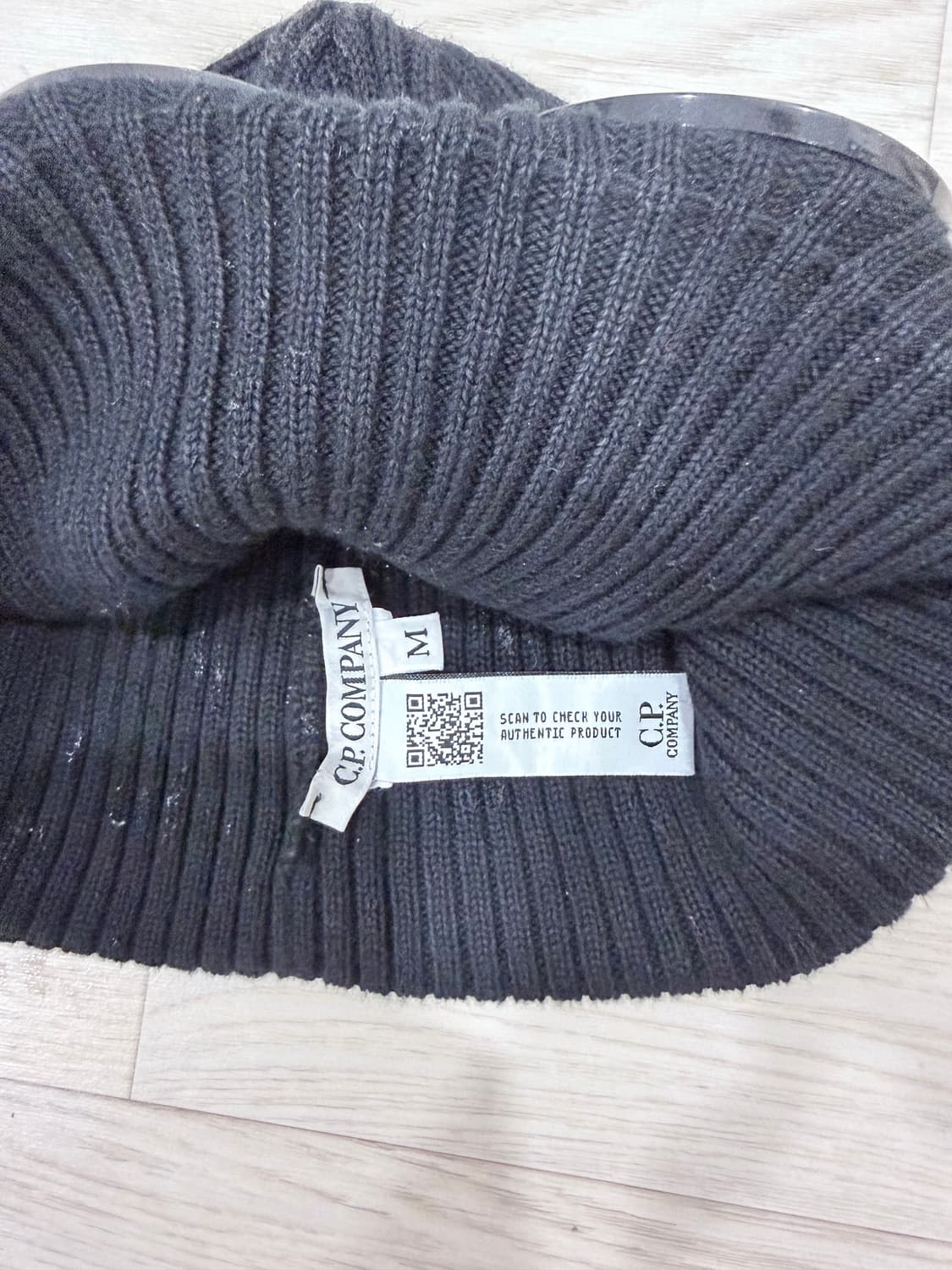 Cp컴퍼니 비니 블랙 m 상품이미지2