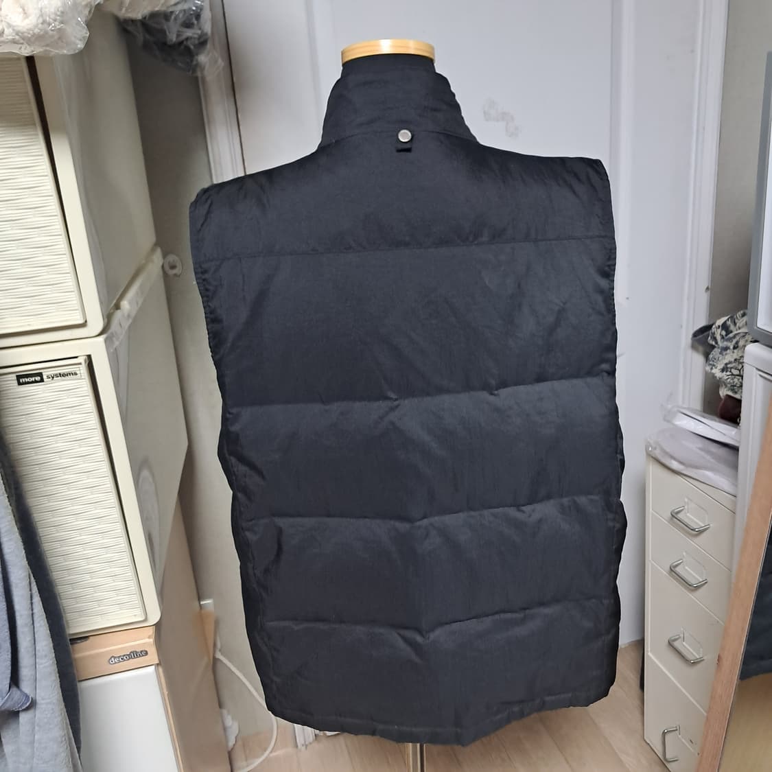 코모도스퀘어 남성 구스 패딩 조끼 95~100(ft.타이틀리스트) 상품이미지3