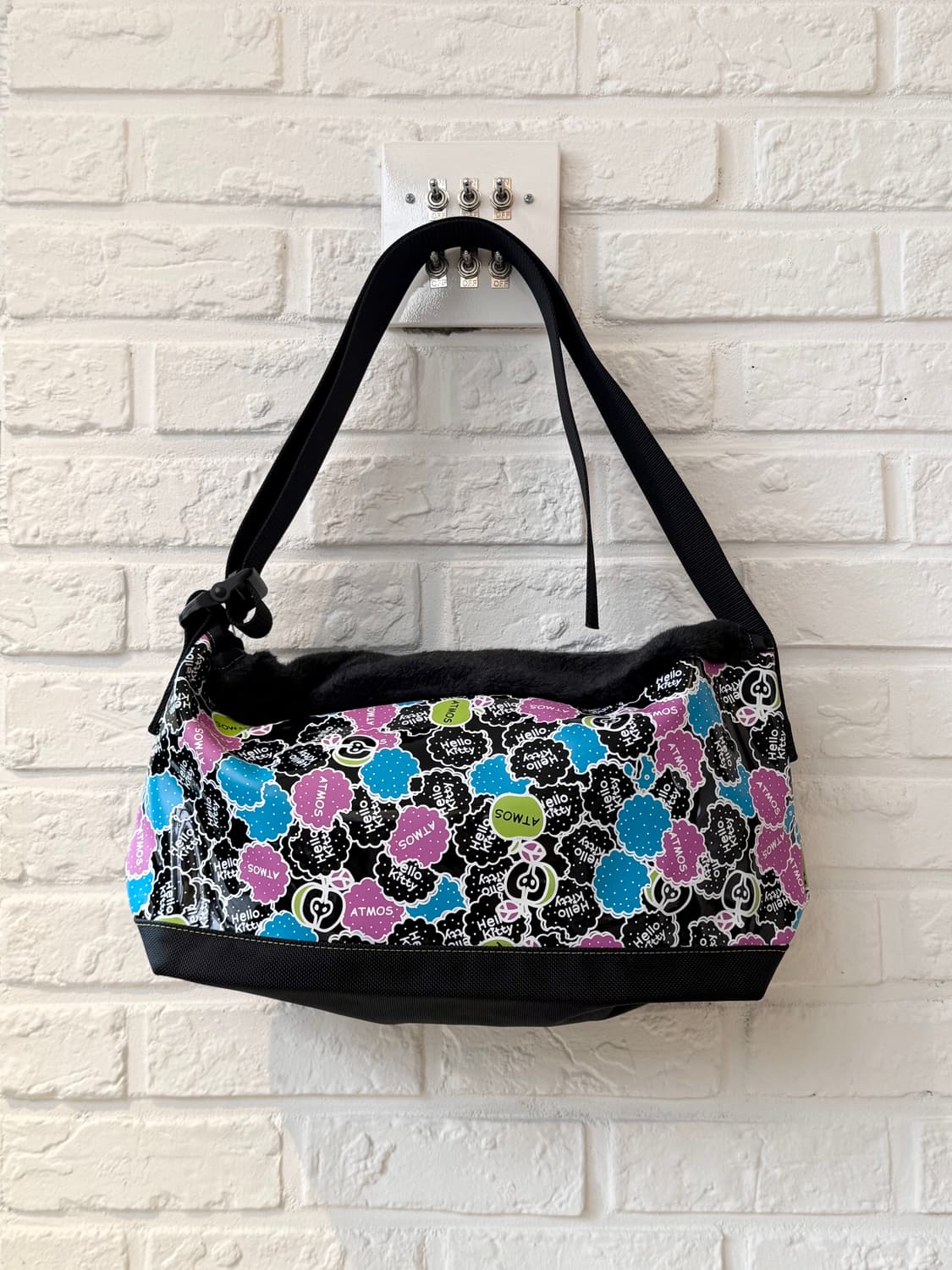 포터 X 헬로키티 X 아트모스 messenger bag 상품이미지4