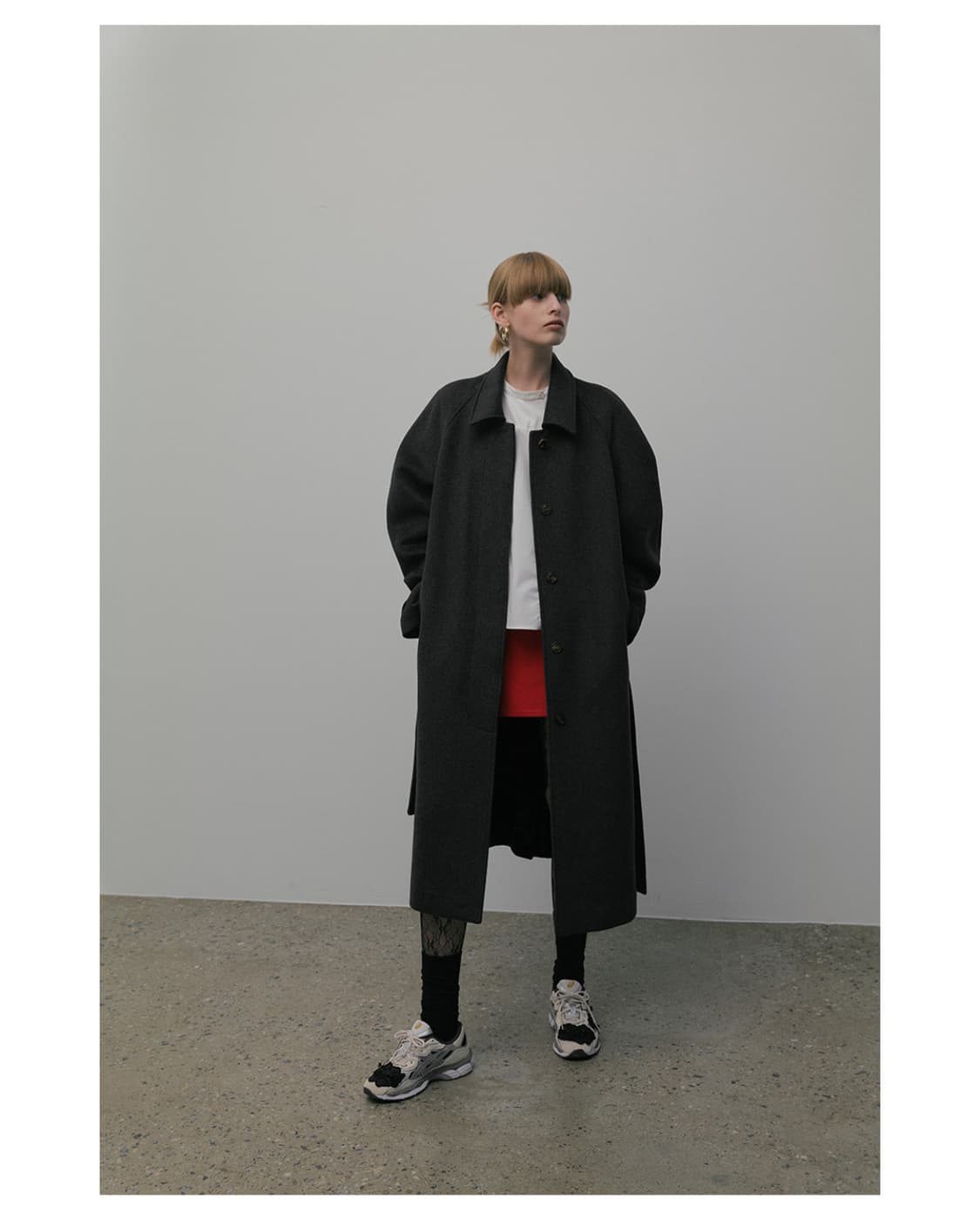 오버듀플레어 시그니처 발마칸코트 차콜 상품이미지4