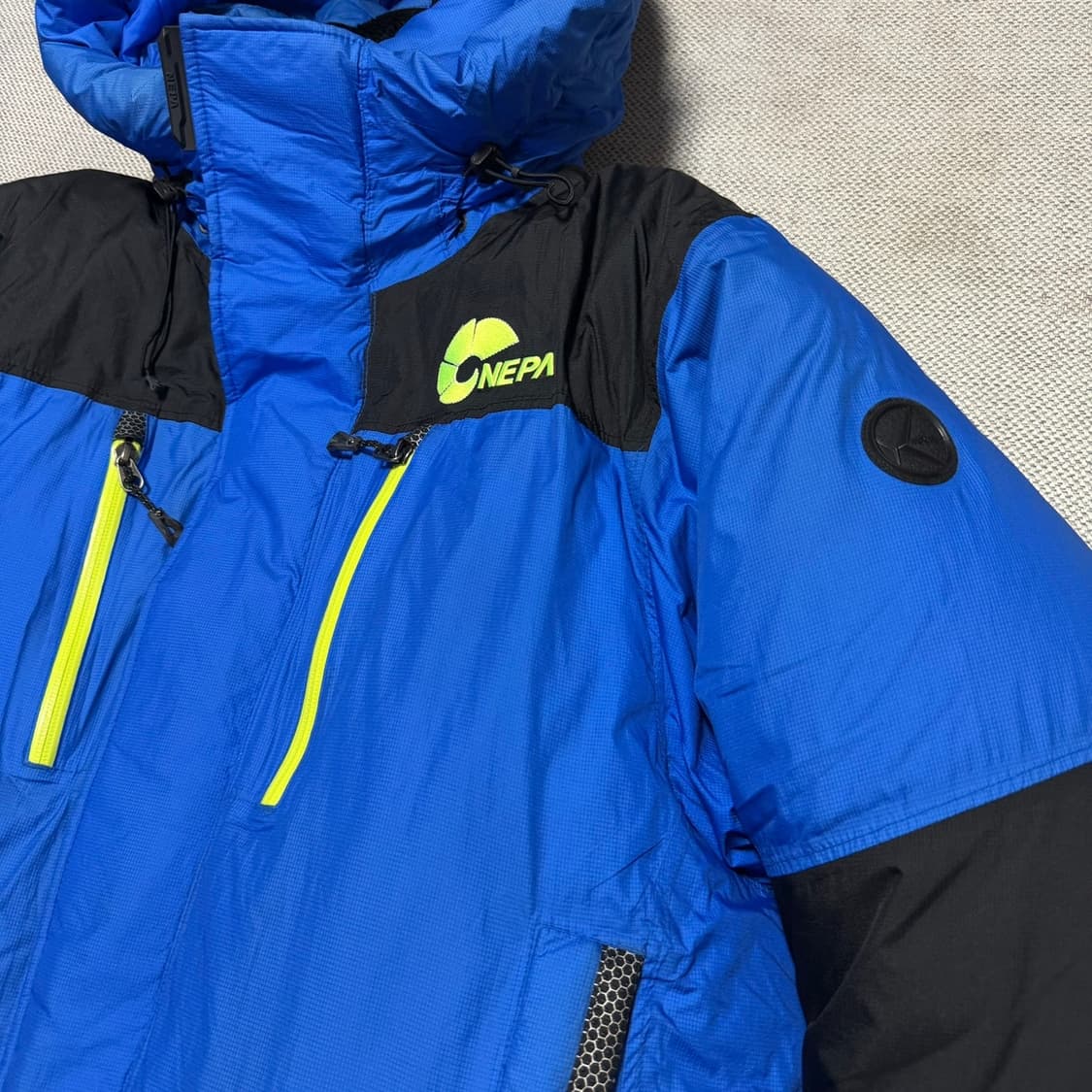 네파 800필 그린란드 다운 패딩자켓 상품이미지3