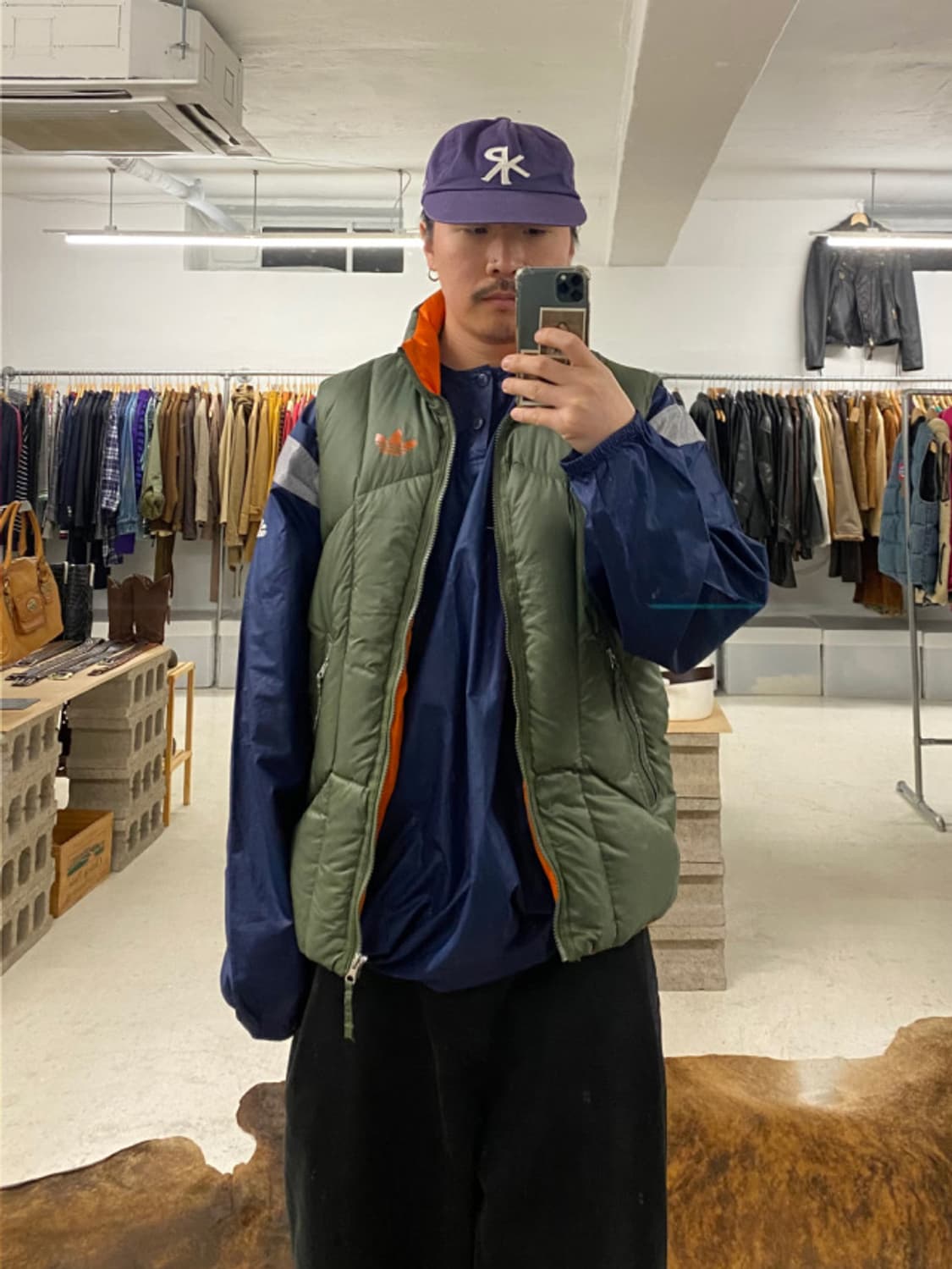 ADIDAS duck down padding vest 아디다스 패딩조끼 상품이미지1