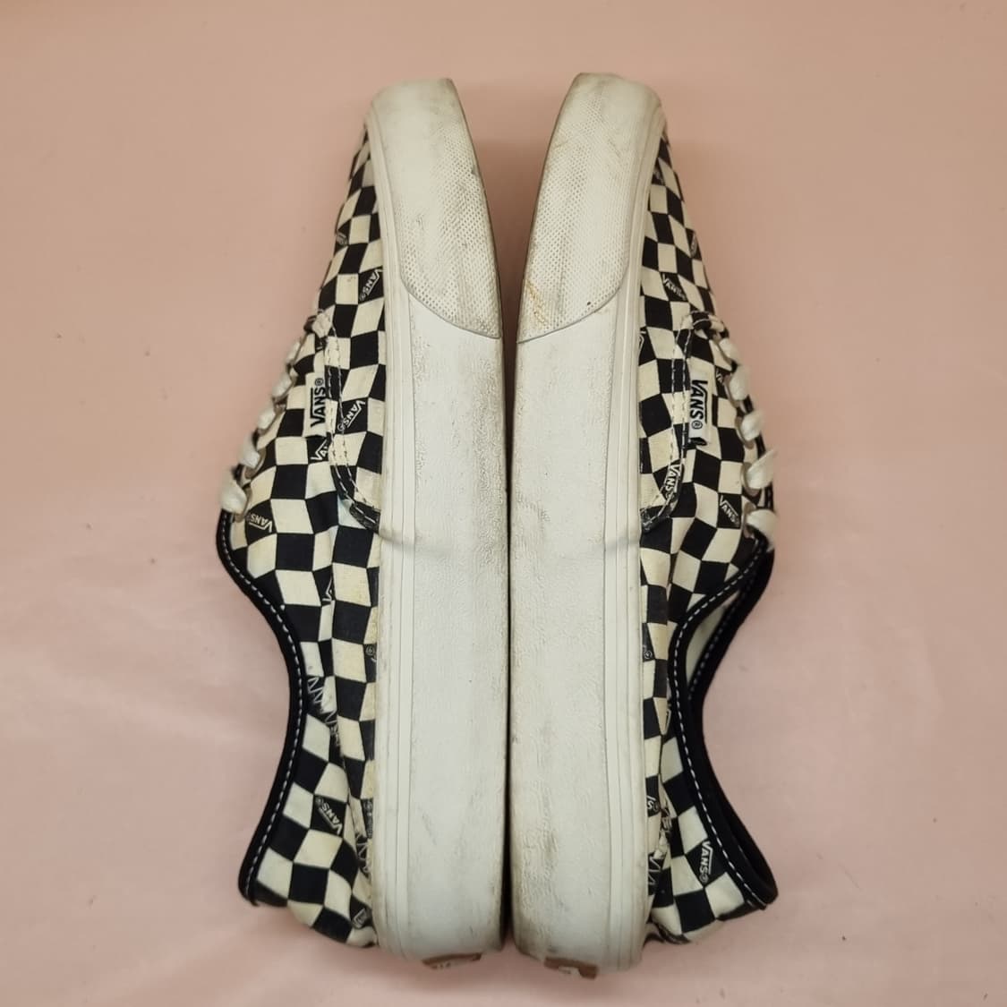반스  체커보드 vr3 스니커즈245  상품이미지5