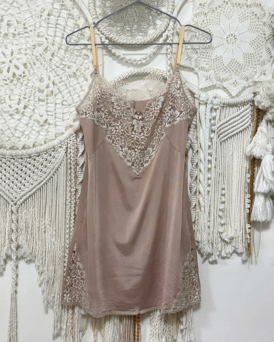 Beige Pink Flower Lace Slip 상품이미지1