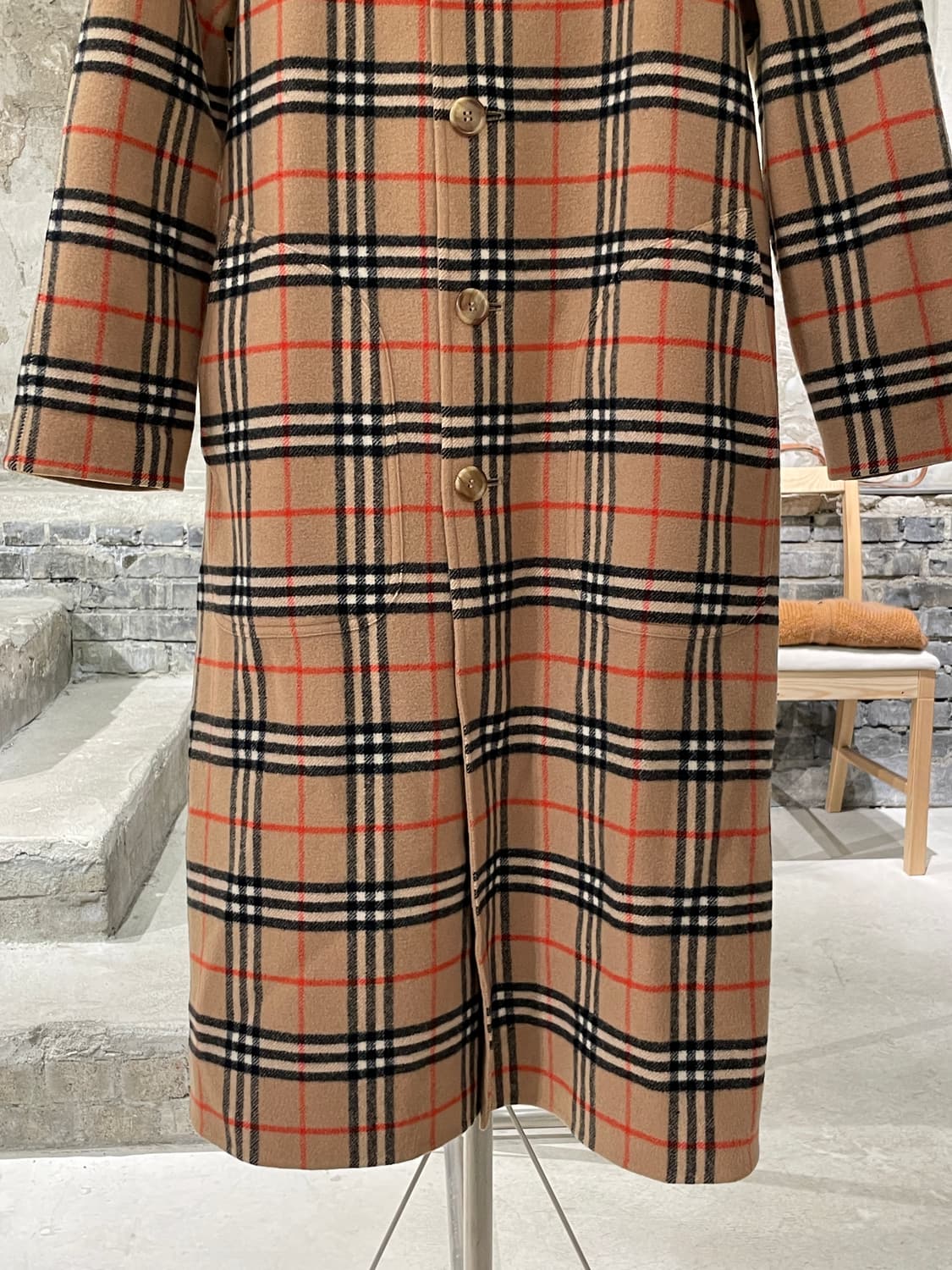 버버리 베이지 노바체크 리버시블 울 코트 상품이미지3