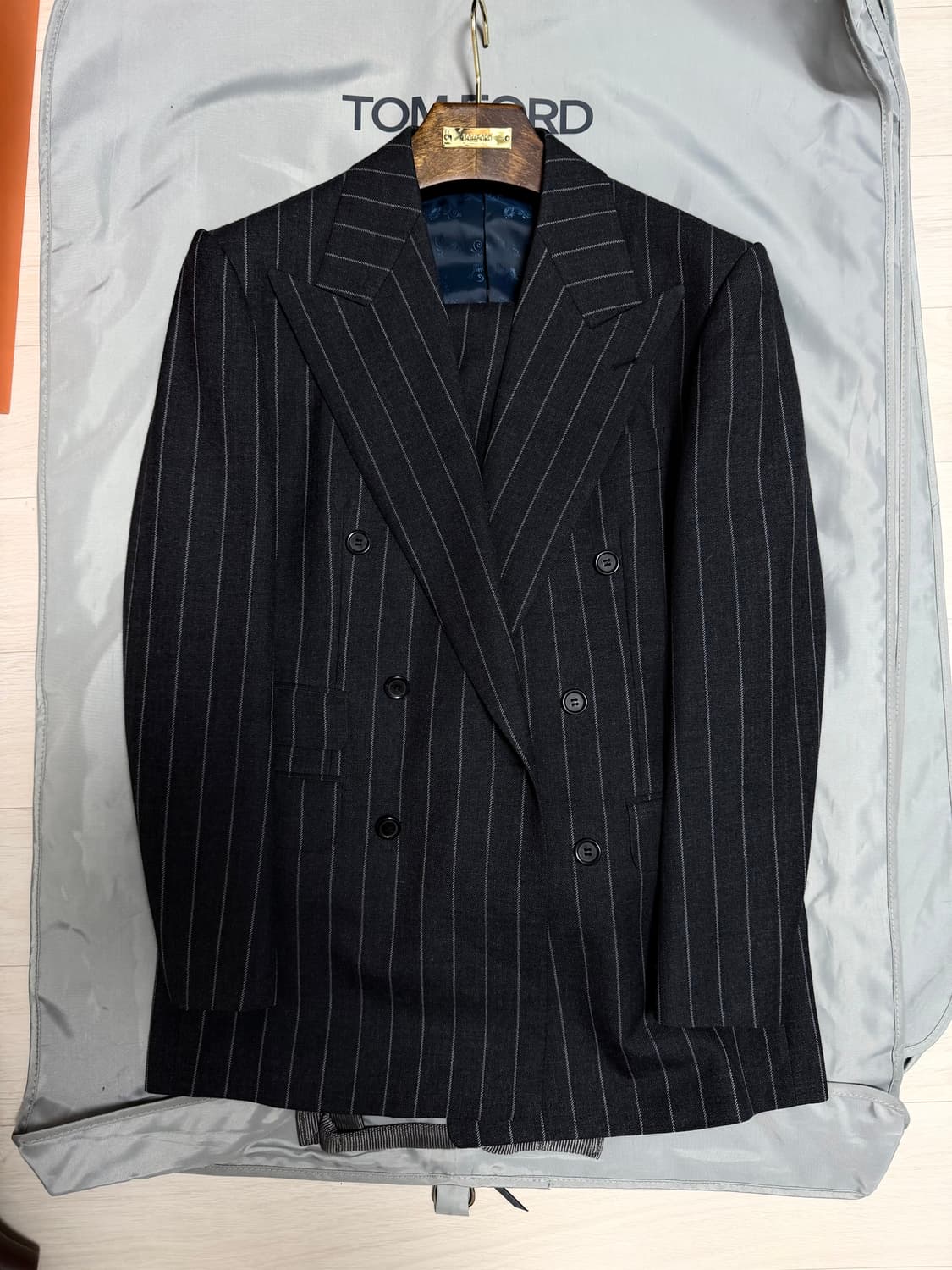 (명작,강추👍)에스코티지 비스포크 더블 수트 정장 톰포드 상품이미지3