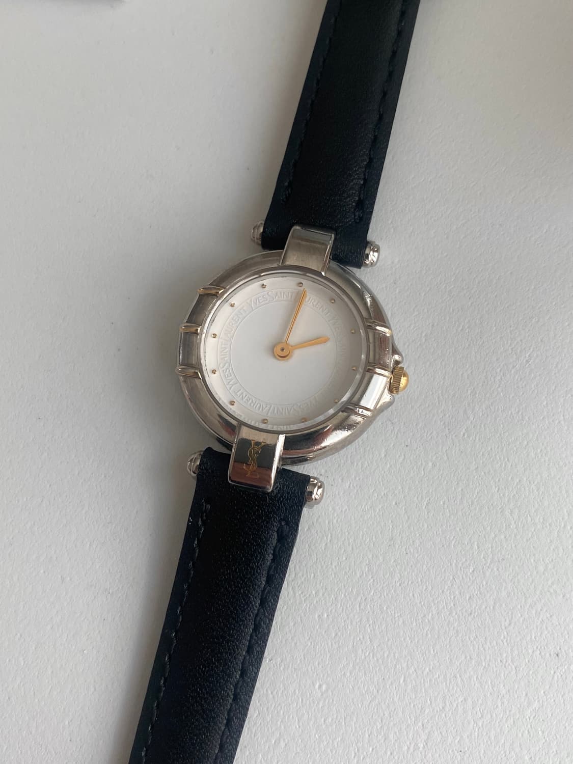 Yves Saint Laurent 입생로랑 YSL 로고 실버쿼츠 레이디스 상품이미지1
