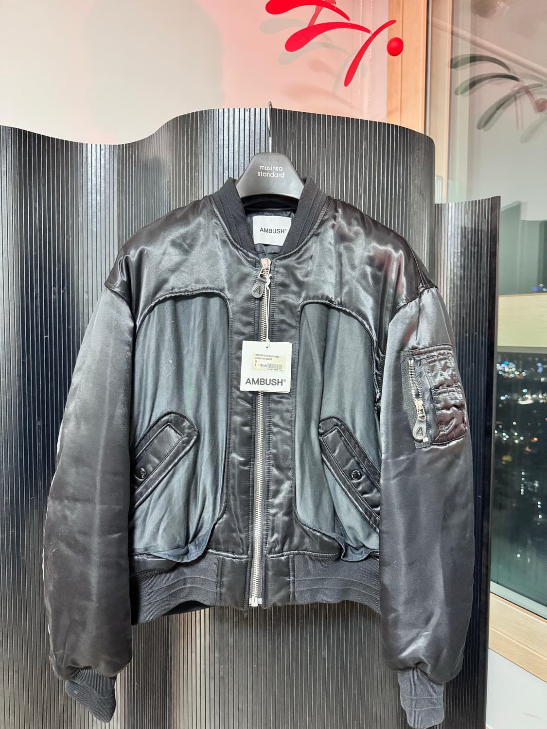 앰부쉬 블랙 봄버 자켓 상품이미지2