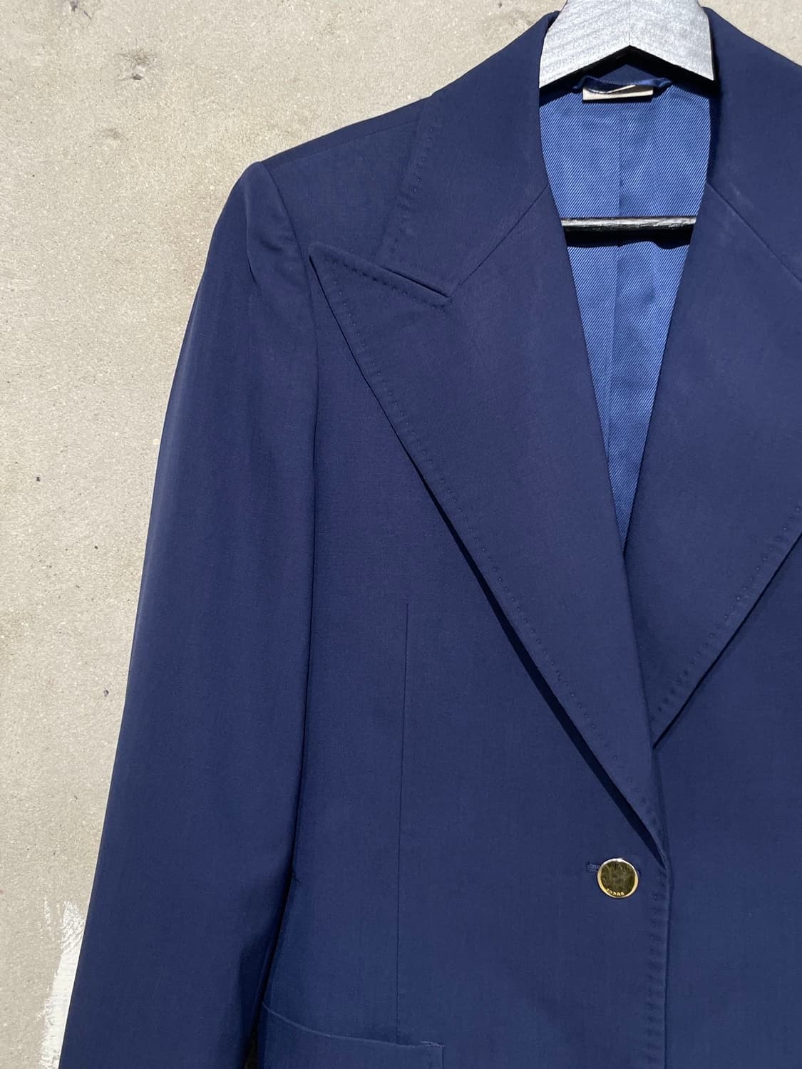 구찌 네이비 금장 버튼 2B 울 블레이저 상품이미지2