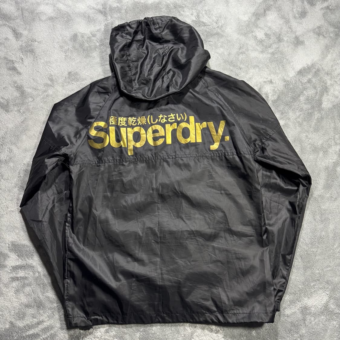 슈퍼드라이 백 프린팅 바람막이 상품이미지3