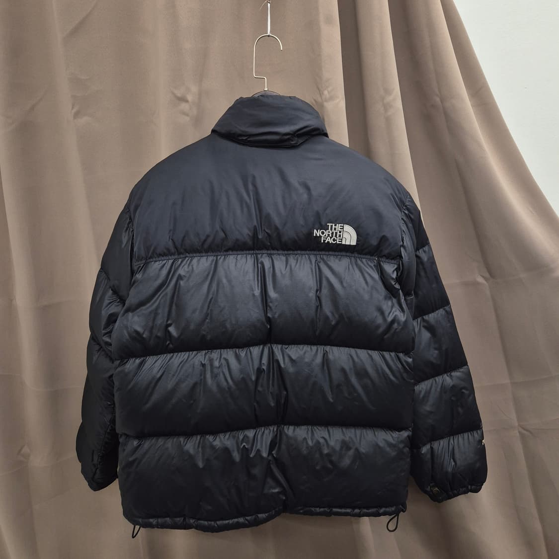 노스페이스 700 블랙 눕시 패딩 95 상품이미지3