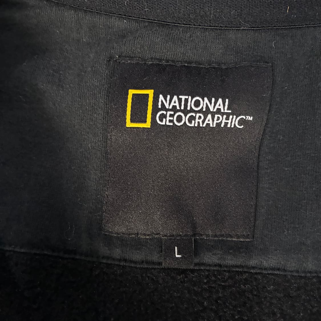 내셔널지오그래픽 검정색 집업 L 상품이미지2