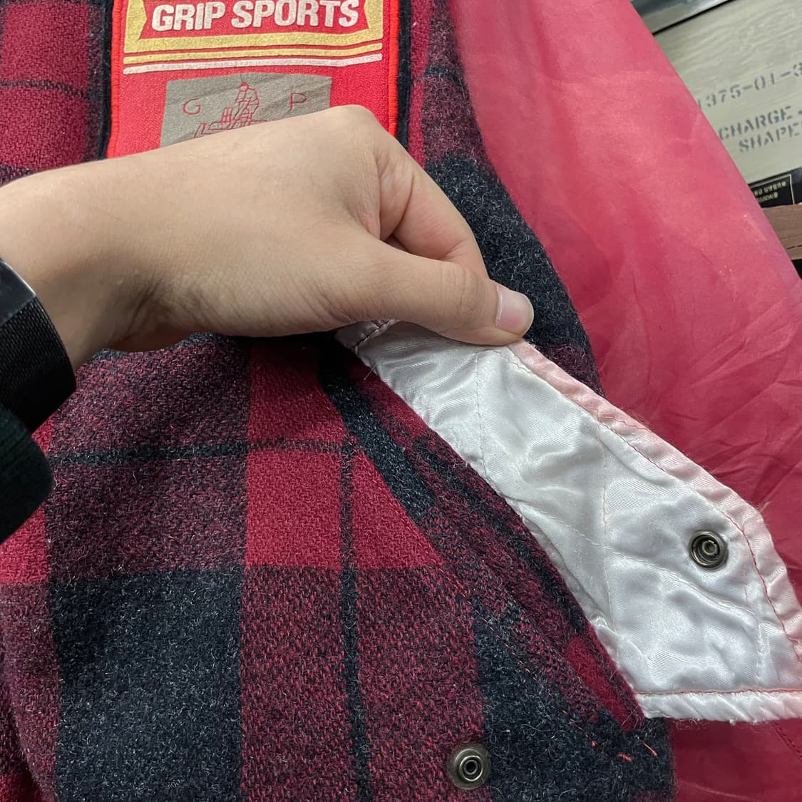 90s GRIP 스포츠 체크 레더 암 바시티 자켓 상품이미지4