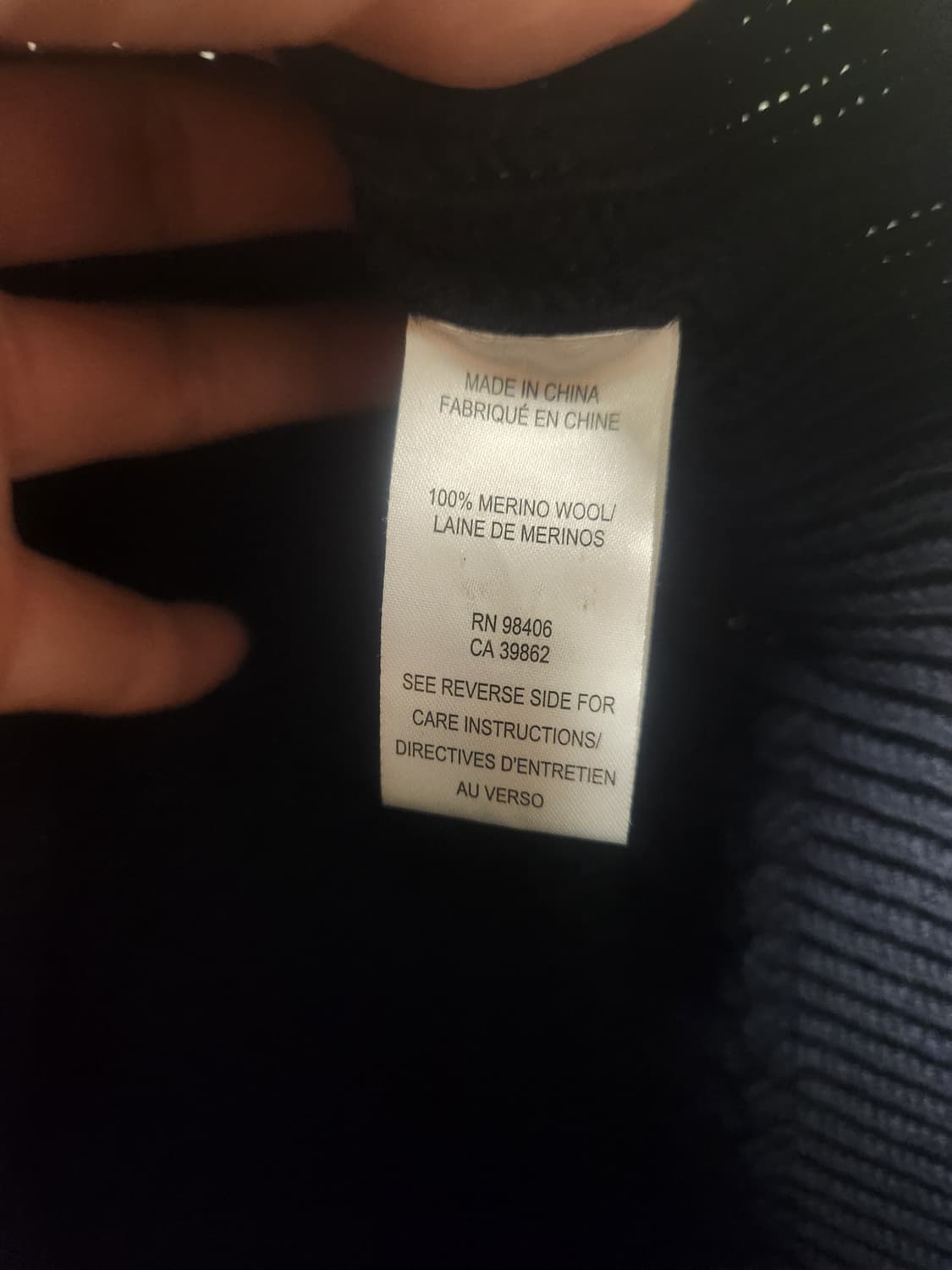 띠어리(Theory) 네이비 브이넥 니트 S 상품이미지3