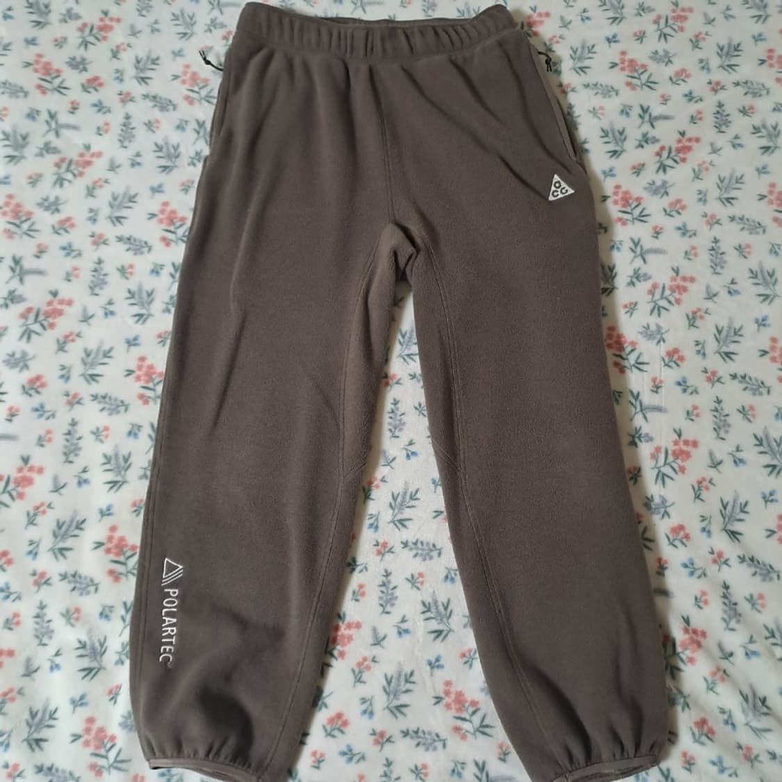 나이키 ACG 폴라텍 울프 트리 팬츠 아이언스톤 상품이미지3