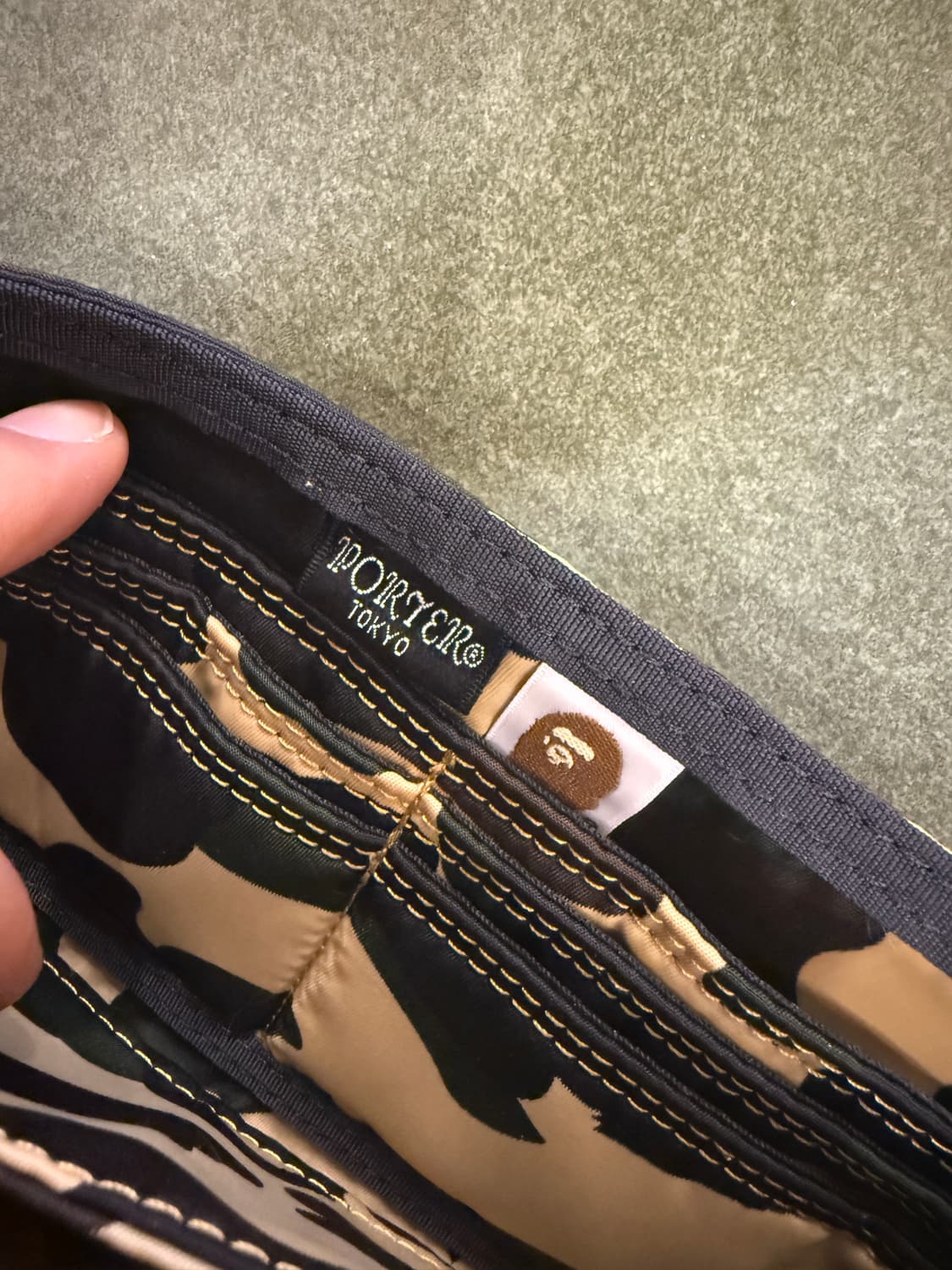 포터 베이프 퍼스트 카모 지갑 상품이미지6