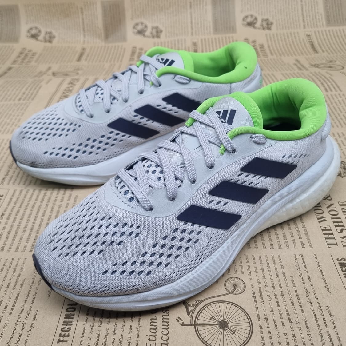 아디다스 수퍼노바2 여성운동화235 상품이미지1