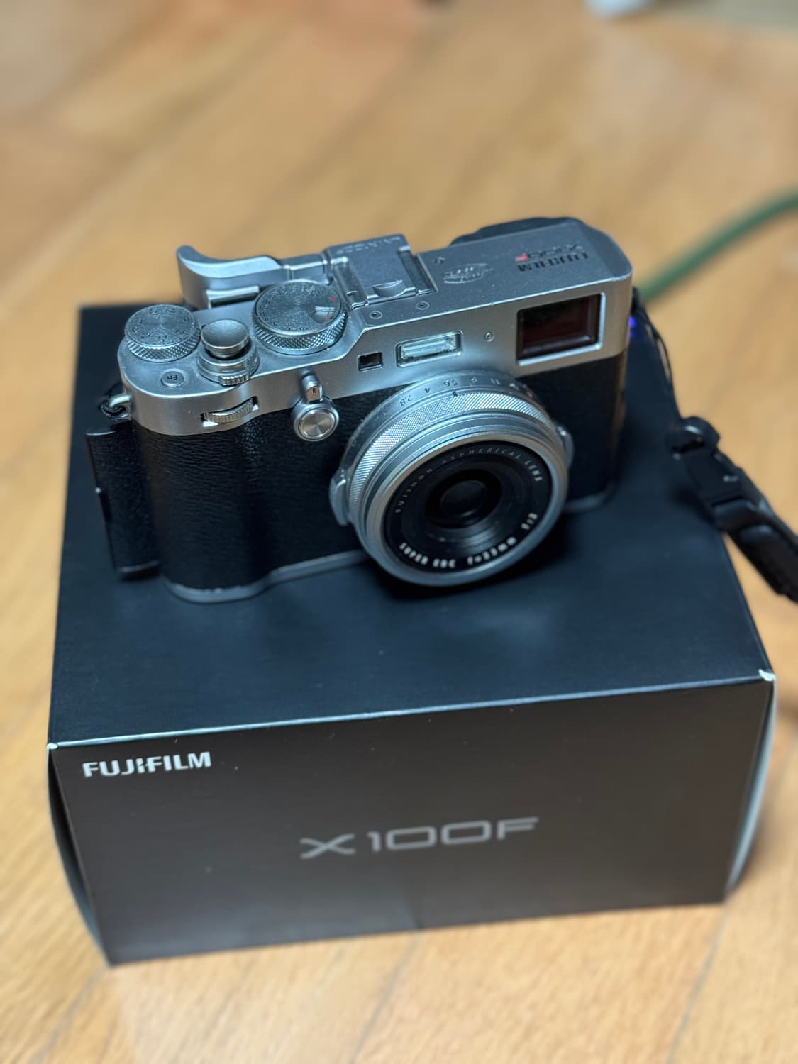 후지필름 X100F 실버 상품이미지1
