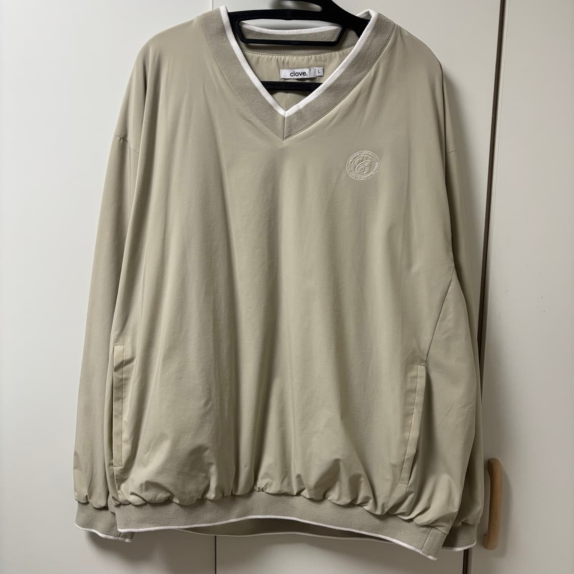 clove클로브 V넥 풀오버 베이지 상품이미지8
