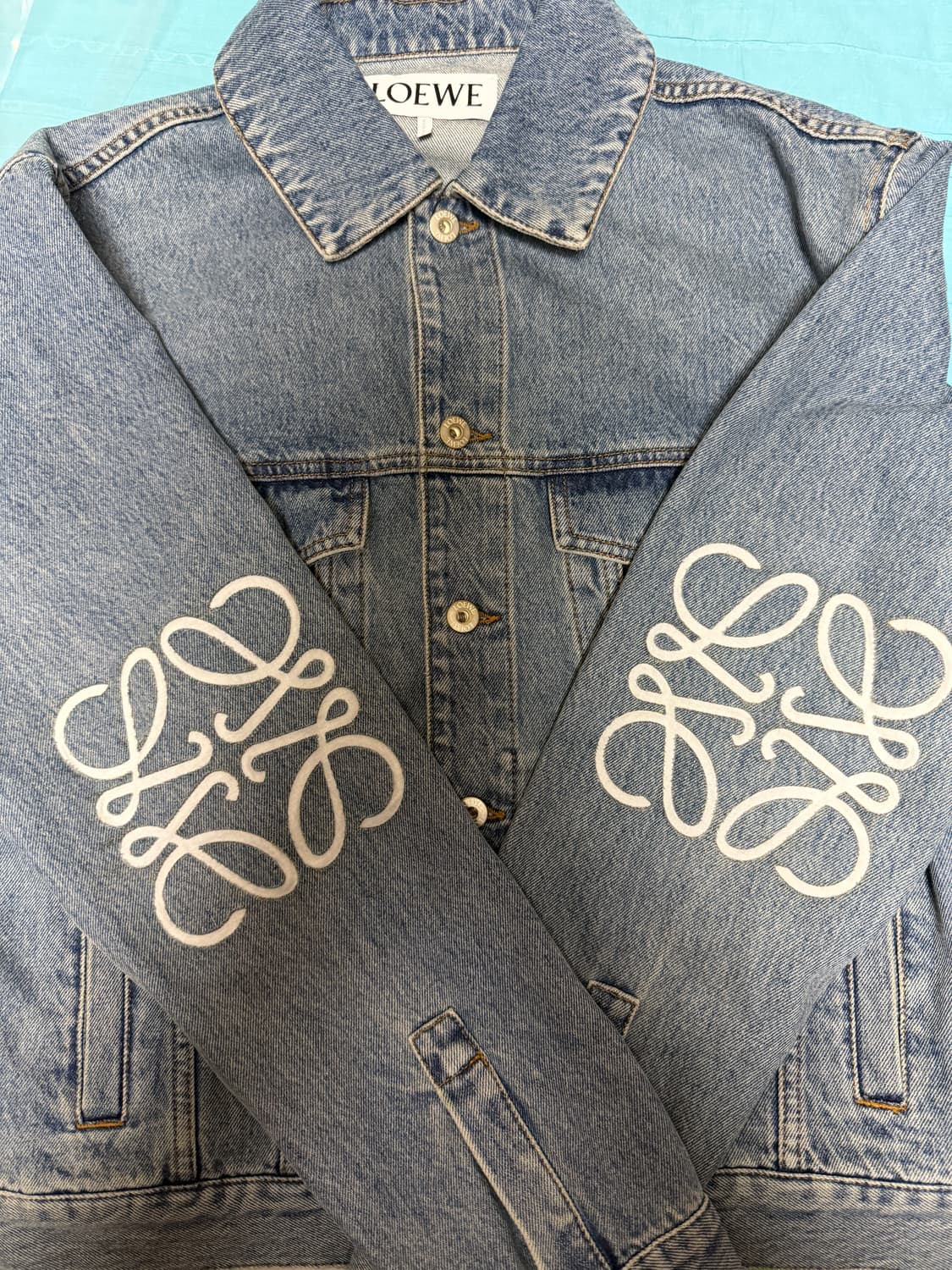 로에베 아나그램 데님 자켓 46 국내매장판 상품이미지3